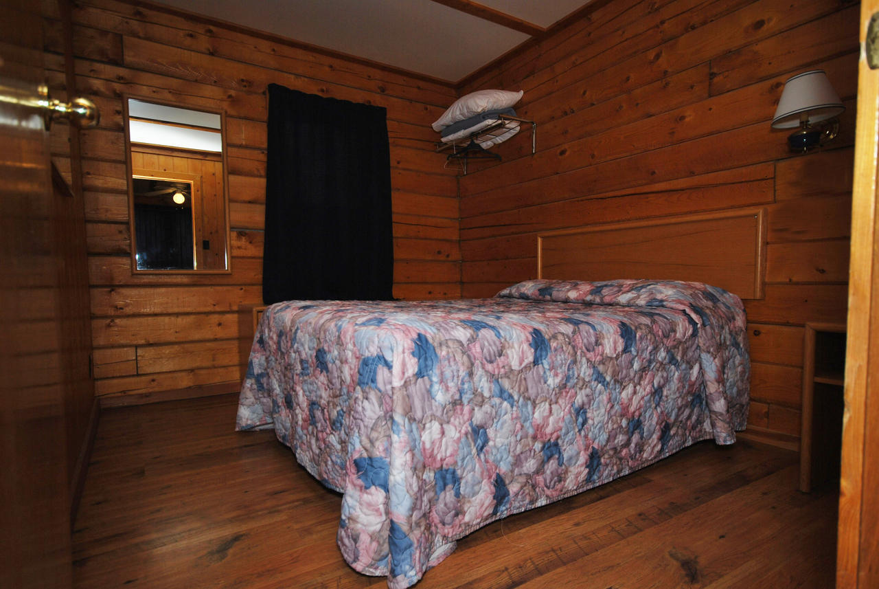 Kenosee Inn & Cabins Kenosee Park Camera foto
